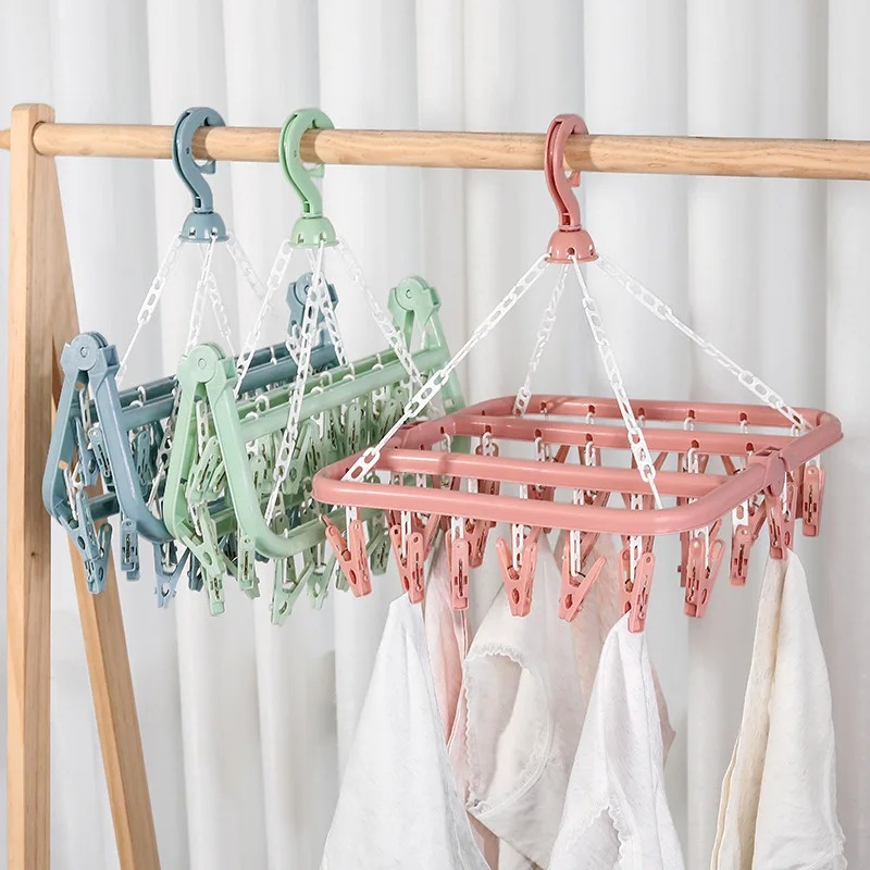 Kleiderbügel mit 32 Clips und  – Baby Clothing Hanging Rack Bewertung und Preis